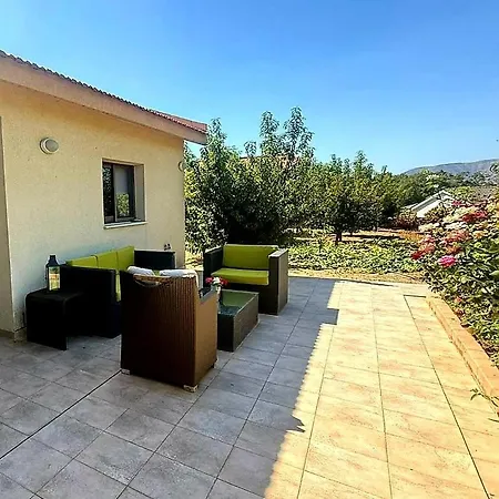 Troodos View Garden House - Сasa de vacaciones